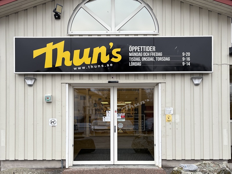 Thuns kl�dvaruhus!